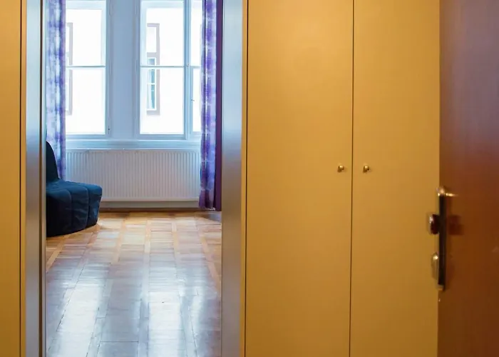 Apartamento Jindrisska 25 *