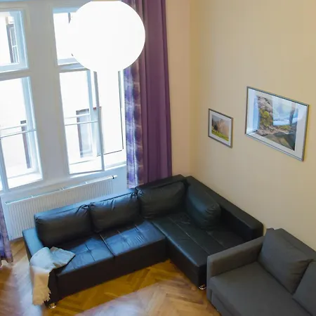 Apartment Jindrisska 25 *